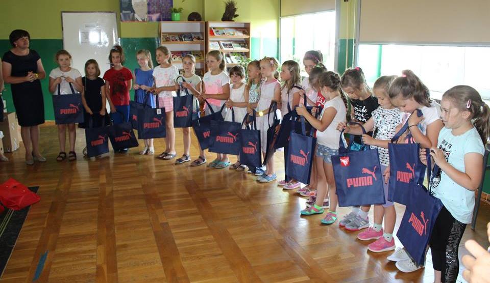 śr 4,75 Zagrobski Kamil śr 4,69 Andrieiev Radion śr 4,62 Golonko Michał śr 4,58 Budka Anna Julia śr 4,50 Klasa IV a: Osa Piotr śr 5,17 Żużel Dawid śr 5,17 Sasinowska Alexia śr 5,0 Połowianiuk Laura
