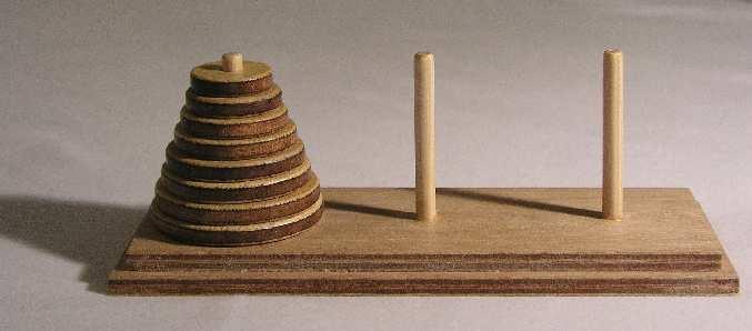 WieŜe Hanoi (1) jeszcze na temat... funkcje rekurencyjne "wieŝe Hanoi" Plik Tower of Hanoi.
