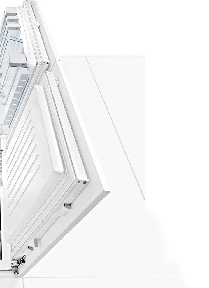 www.bosch home.pl 121 Panel sterowania TouchControl Sterowanie chłodziarko zamrażarką Bosch jest łatwe i bardzo komfortowe odbywa się za pomocą dużego, dotykowego panelu.