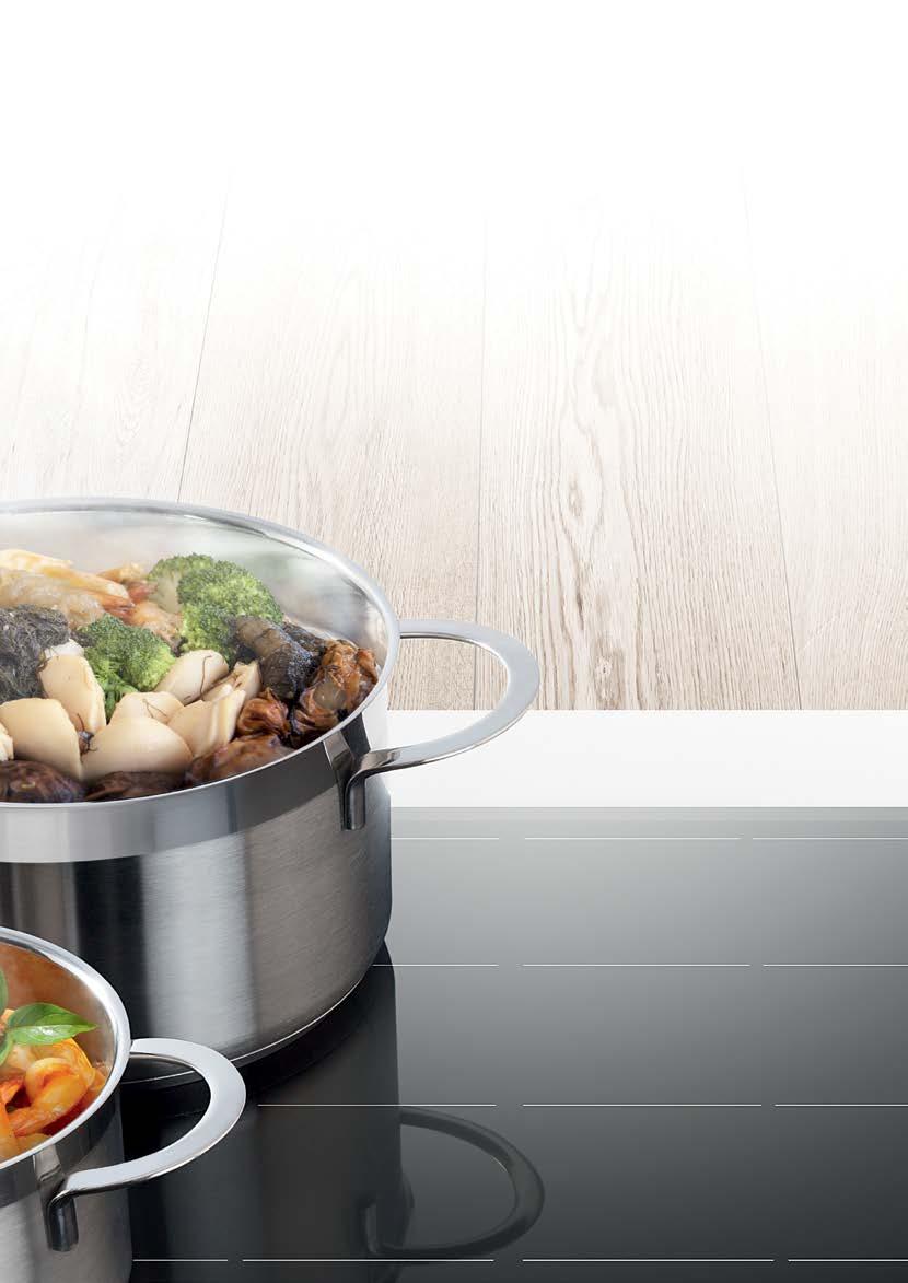 www.bosch-home.pl 67 PerfectChef PerfectChef gotowanie pod okiem mistrza Najbardziej zaawansowany model płyty kuchennej Serie 8 doskonale wyręcza użytkownika w doborze ustawień.
