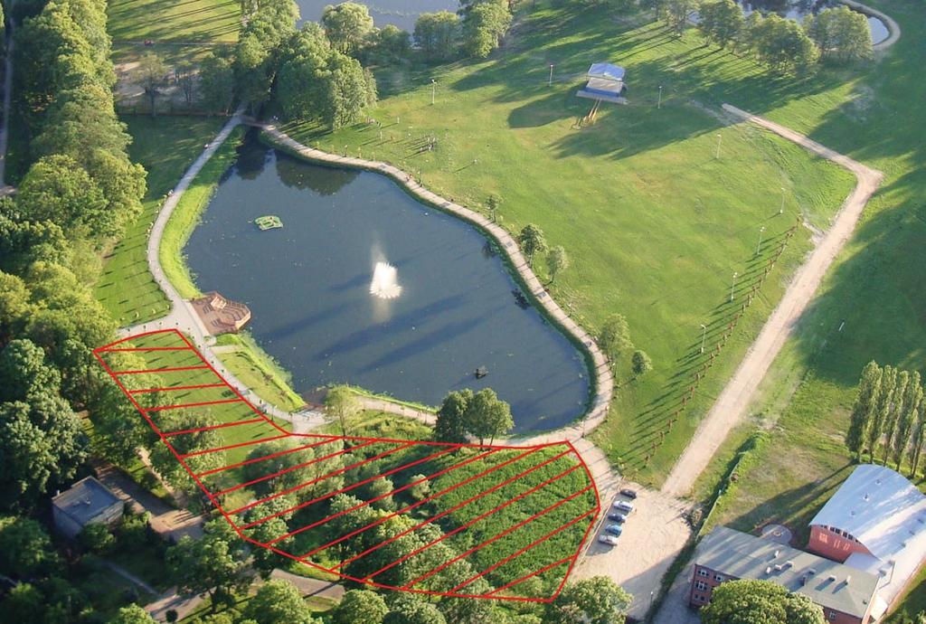 Teren prywatny Promenada nad małym jeziorkiem w Lidzbarku to jedno z najbardziej charakterystycznych miejsce rekreacyjnych w naszym mieście i chętnie wykorzystywane przez mieszkańców oraz turystów.