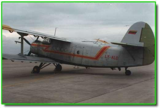 Od połowy roku nielegalnie przestrzeń powietrzną granicy polsko-litewskiej przekroczyło, aż 40 razy samoloty z przemytem towaru i ludzi. An-2 zatrzymany na lotnisku w Gdańsku.