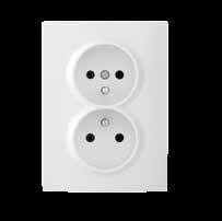 Gniazdo zasilające z uziemieniem, francuskie, IP-44 / Socket Outlet Earthed - With Protection Cover - FireProof Plastic French 25087 02-1560-102 Biały/White Śrubowy/Screw 10 25147 02-1560-103