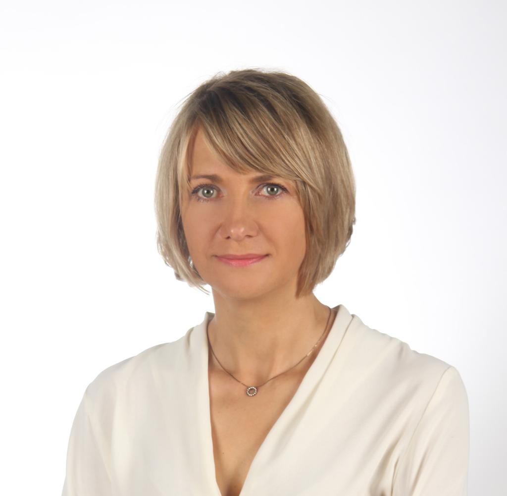 Beata Szarowicz Przewodnicząca Komisji