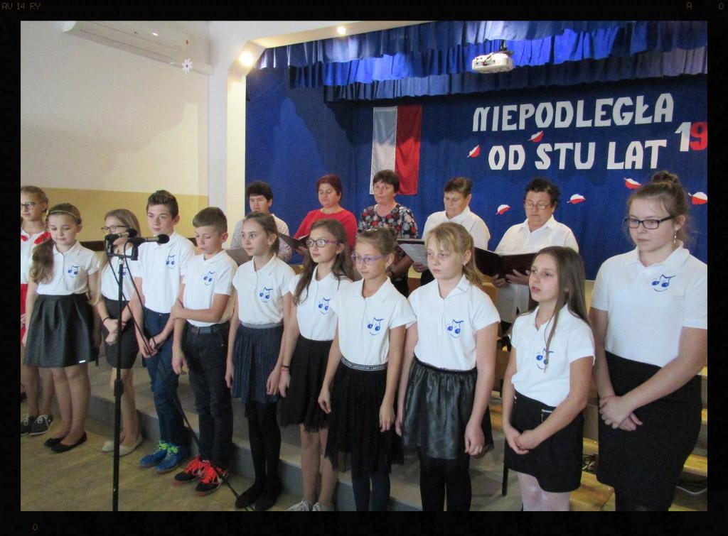 Polska The Times Numer 19 11/2018 Strona 6 Koncert pieśni patriotycznych. Wiersze o Ojczyźnie. TOBIE POLSKO!