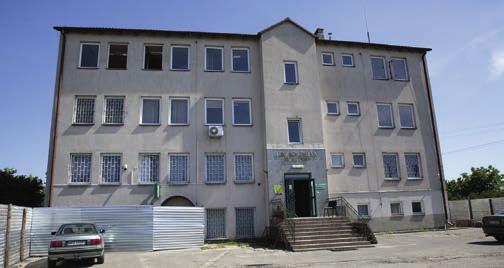 od działki 52/12 wzdłuż drogi 49 w kierunku transformatora na działce 46/3 do słupa za stacją transformatorową Przytuły Stare IV oraz montaż skrzynki oświetleniowej i 3 szt.
