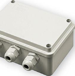 Zastosowanie jako nadajnik lub odbiornik.  TWM2 C Miniaturowy nadajnik skrętki montowany bezpośrednio na wyjściu BNC źródła sygnału (np. 349 MAG kamery). Zasilanie 12 VDC / 24 VAC.