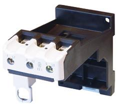AC-4 220 / 230 V kw 1 1,5 2 2,5 3,5 4 5 380 / 400 V kw 2,2 2,5 3 4,5 6 7 9 500 V kw 2,5