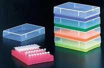 Statyw na probówki PCR, 96-stanowisk, z zawiasowym, odczepianym wieczkiem autoklawowalny polipropylenowy statyw na probówki 0,2 ml, 8 lub 2 probówek w pasku wieczko odczepiane, oznakowanie