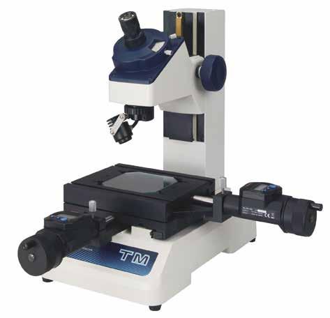 Kamera cyfrowa do mikroskopów TM w promocji Montaż kamery cyfrowej HDMI6MDPX w miejsce okularu przekształca mikroskop TM w mikroskop cyfrowy.