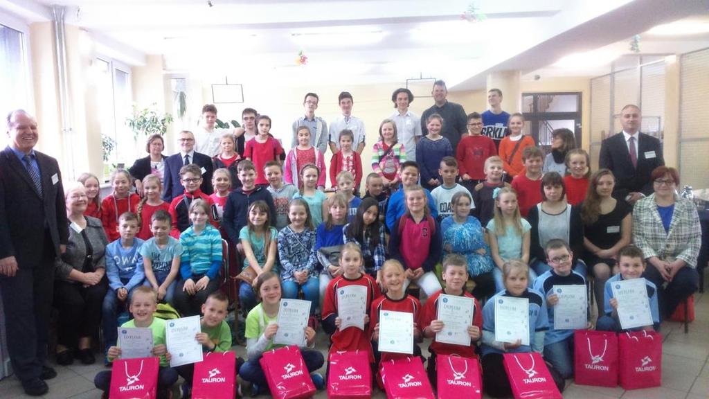 Konkurs ten jest uwieńczeniem corocznych warsztatów edukacyjnych w rudzkich szkołach podstawowych nt. bezpiecznego użytkowania urządzeń elektrycznych.