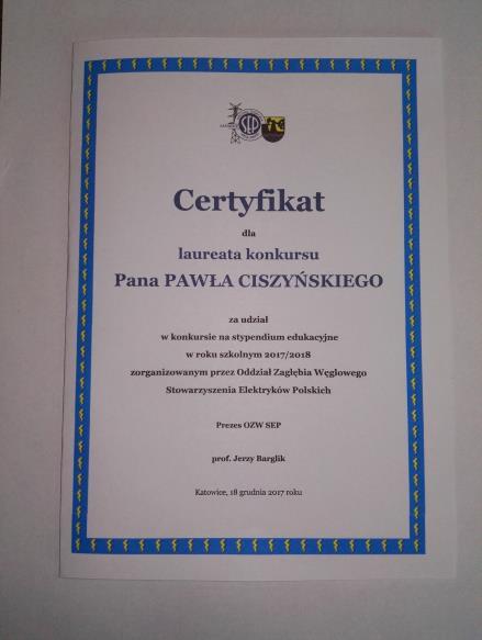 12 grudnia 2017 r. zostały zweryfikowane przez Komisję Stypendialną złożone wnioski na stypendium w roku szkolnym 2017/2018. O stypendium o charakterze motywacyjno-rozwojowym ubiegały się 4 osoby.