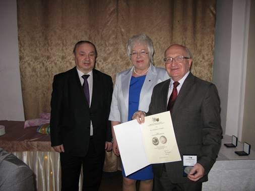 16 stycznia 2017r. - prezes OZW prof. Jerzy Barglik oraz prezes Koła SEP przy Eltransie Sp. z o.o. Rafał Andrysiak wzięli udział w spotkaniu noworocznym Oddziału Częstochowskiego SEP.