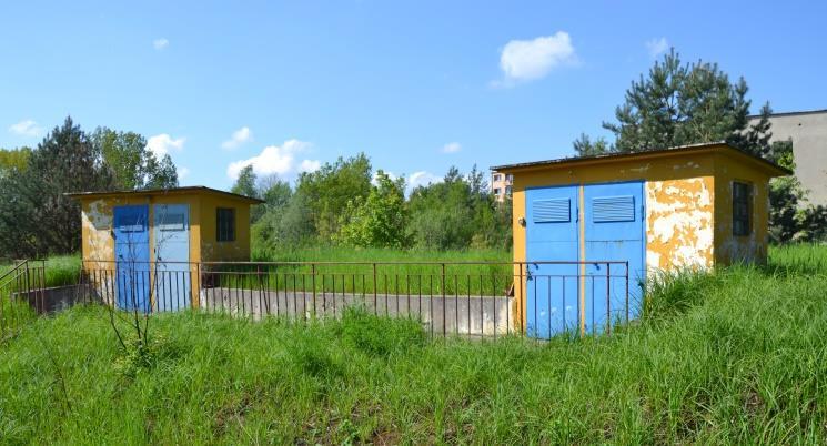 Wiejska, działka Nr 88/22 o powierzchni 0,1915 ha, zabudowana, objęta KW KI1R/00019274/9 prowadzoną przez Sąd