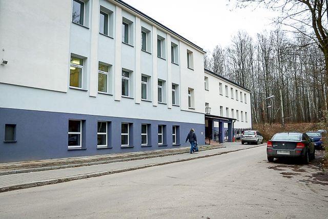 oddana nieodpłatnie w użytkowanie na czas określony do dnia 31 grudnia 2006r.