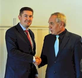 lokalnych i ogólnopolskich telefonów