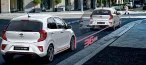 Elektroniczny układ stabilizacji toru jazdy ESC z systemem Torque Vectoring Zapewnia optymalną siłę hamowania i panowanie nad pojazdem.