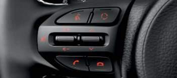 Klimatyzacja automatyczna Automatyczna klimatyzacja pozwala cieszyć się