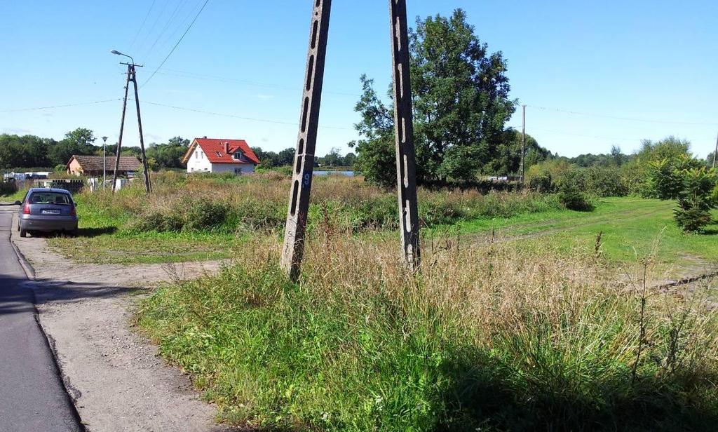 Fot. 5. Teren planowanego zagospodarowania rekreacyjnego w Kamosowie, w sąsiedztwie obszaru Natura 2000 Dolina Parsęty (dz. 24/4). 6.10.