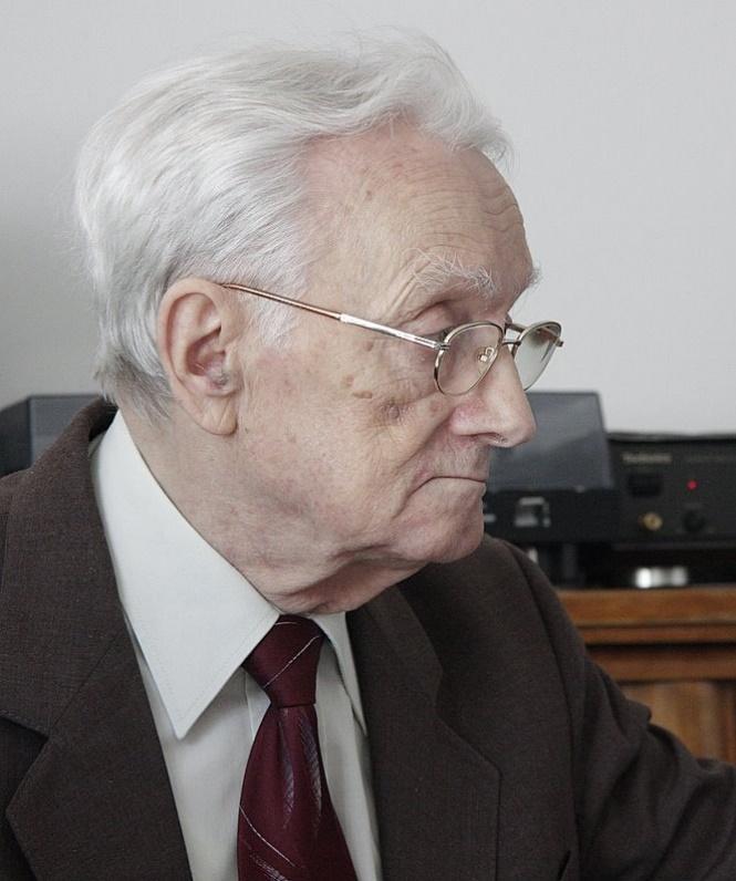 ZAI został utworzony 1.10.1978r. w wyniku reorganizacji struktury Instytutu Chemii. Organizatorem i pierwszym kierownikiem Zakładu był doc. dr hab. Włodzimierz Jędrzejewski.