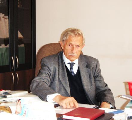 Prof. Buszewski is also the chairman of the Central European Group for Separation Sciences (CEGSS), the president of Polish Chemical Society (2010-2016), the president of the Societas Humboldtiana