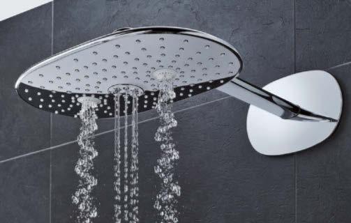 Deszczownica GROHE Rainshower 360 dostępna jest w dwóch stylowych powłokach do wyboru: klasycznej chromowanej oraz