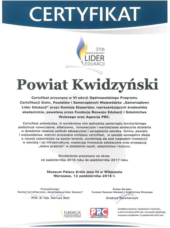 został uhonorowany również Wyróżnieniem Nadzwyczajnym