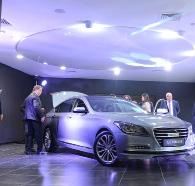 Ta nowa koncepcja architektoniczna ma obowiązywać do 2018r dla 6000 Autoryzowanych Dealerów Hyundai na całym świecie. Odzwierciedla równowagę panującą między technologią i ekologią.