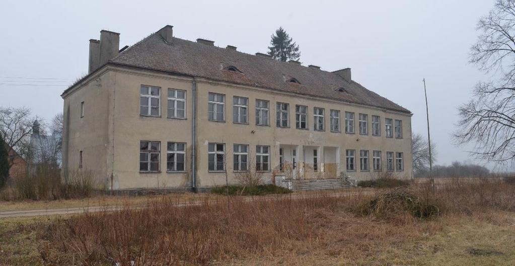 Brak widocznych perspektyw na pracę powoduje utrwalanie biernej postawy wśród bezrobotnych mieszkańców obszaru Zdziwója, większość tych osób nie jest zainteresowana podjęciem pracy, nie jest
