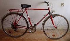 Romet W 1949 roku powstała największa polska fabryka rowerów: "Romet" w Bydgoszczy. Przedsiębiorstwo skupiało kilkanaście zakładów produkcyjnych w Bydgoszczy, Poznaniu oraz Czechowicach-Dziedzicach.