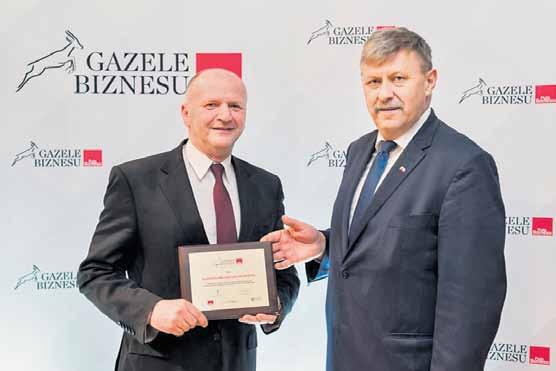 przetargi strona 2 ogłoszenia strona 8 W NUMERZE! Nasze wspólne sprawy zmiany w przepisach prawa spółdzielczego w latach 2009-2015 strony 3-4 Czytaj nas też: www.smnaskarpie.