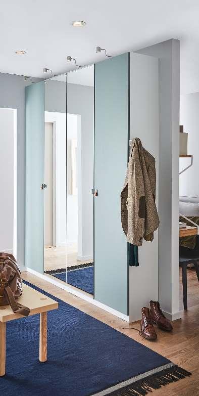 PAX/REINSVOLL VIKEDAL szafa Drzwi i obudowy: 1280,- wewnętrzne: 675,- szafy: 1955,- Usługi w IKEA, patrz str. 35. PAX szafa 1955,- Wykończenie z folii i szkło lustrzane. S200 G38, W236.4cm.