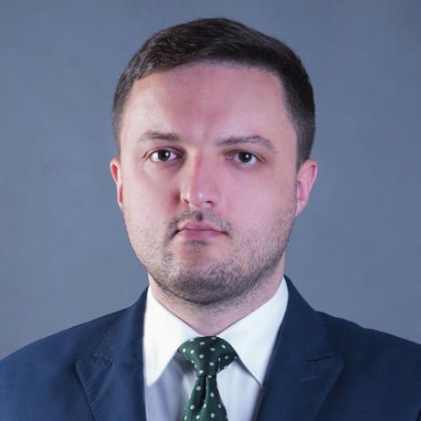 Brał udział w licznych międzynarodowych i lokalnych projektach finansowania inwestycji, finansowania nabycia spółek i aktywów oraz finansowania nieruchomości przez banki oraz inne instytucje