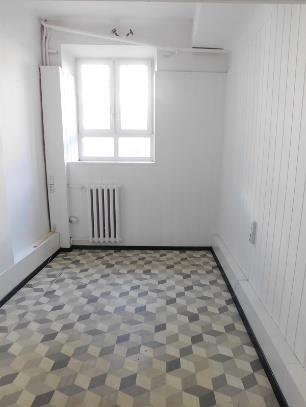 pl sekretariat ADK-5: tel. 22 66-00-100 administrator (obejrzenie lokalu): tel. 22 826-17-74 w.137, 22 66-00-137 inspektor nadzoru ds.