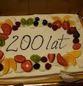 200 LAT PRZEPIS NA AKTYWIZACJE OSÓB STARSZYCH I OTOCZENIA SĄSIEDZKIEGO 200 lat polega na organizacji jubileuszu urodzin (niekoniecznie okrągłych)