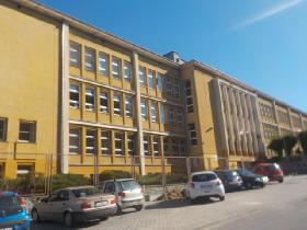 Opis do uproszczonej dokumentacji technicznej budynku Zespół Szkół Chłodniczych i Elektronicznych, Gdynia