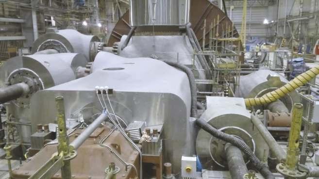 Thermal-Tech stosuje jedną z najnowocześniejszych metod izolacji, jaką jest wykorzystanie suchej mieszanki z włókien wełny mineralnej, cementów specjalnych i dodatków, nanoszonych natryskowo za
