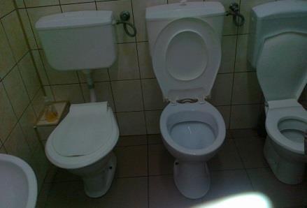 zajęciami w poszczególnych dniach tygodnia; zapewnienia odpowiedniego oświetlenia naturalnego w sali zajęć. Rys.