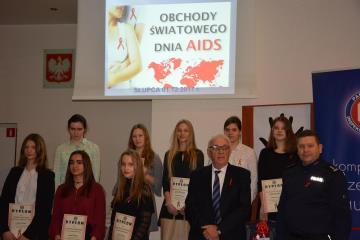 profilaktyki HIV i AIDS; podsumowanie rocznej działalności PSSE w Słupcy w zakresie zapobiegania HIV i