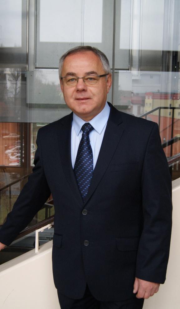 Prof. dr hab. Andrzej Bąk Katedra Ekonometrii i Informatyki 1. Wykorzystanie metod mikroekonometrycznych w badaniach marketingowych 2.