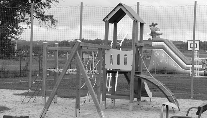 powiatowej Chełmiec-Naszacowice, od kościoła w Świniarsku do Podrzecza 30 000,00 zł Podwyższenie studzienek kanalizacyjnych i wyrównanie 10.