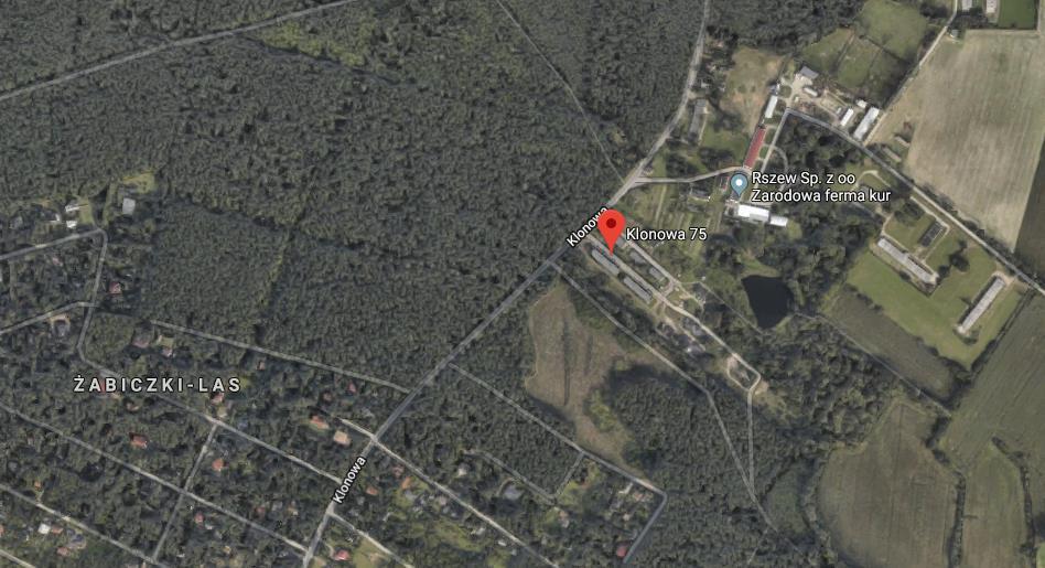 Pomiędzy miastami aglomeracji istnieje również silna więź powiązań gospodarczych i społecznych. Przedmiotowa nieruchomość położona poza strefą centralną miasta, na terenie podmiejskim.