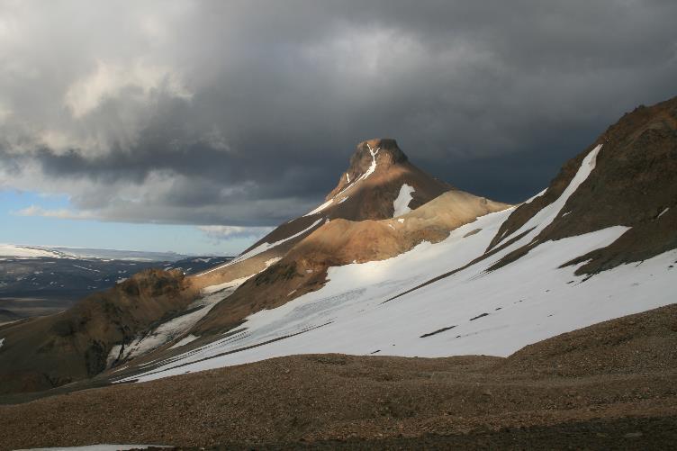 DZIEŃ DRUGI Trasa Reykjavik Hveravellir Wyjazd po śniadaniu.