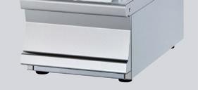 LINIA RM GASTRO 700 TOP GRILLE 225 NOWOŚĆ CWKT - 74 ET Grill wodny elektryczny zarówno urządzenie jak i ruszt wykonane ze stali nierdzewnej wyposażone w