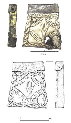 Ryc. 28. Kaptorga trapezowata, nr inw. 53/08 Fig. 28. The trapezium-shaped kaptorga, inv. no. 53/08 zachodniej wizerunek prawicy łączony jest ze stworzycielem.