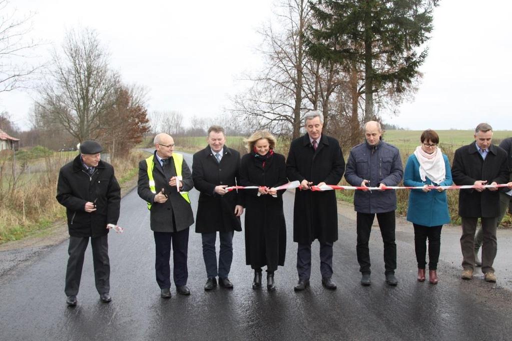 Uroczyste otwarcie inwestycji drogowych Z udziałem Dariusza Drelicha, wojewody pomorskiego, w dniu 27 listopada br.