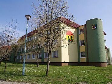Zarząd zatwierdził SIWZ, a następnie na jednym z kolejnych posiedzeń wybór oferenta na realizację zadania pn.