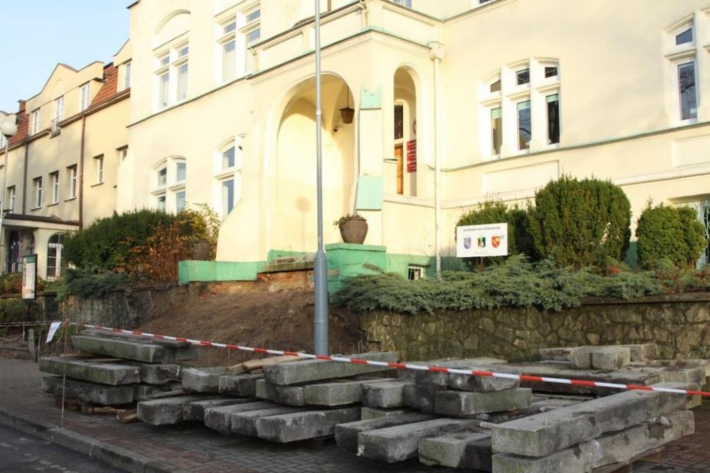 Zarząd podjął decyzję o unieważnieniu postępowania na Remont schodów zewnętrznych budynku Starostwa Powiatowego w Kościerzynie, gdyż w wyznaczonym terminie nie złożono żadnej oferty.