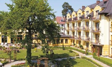 WYPOSŻENIE: Elegancki hotel w stylu secesyjnym z podziemnym parkingiem. Jest kryty basen, jacuzzi, sauna, winda, restauracja, kawiarnia. WiFi.