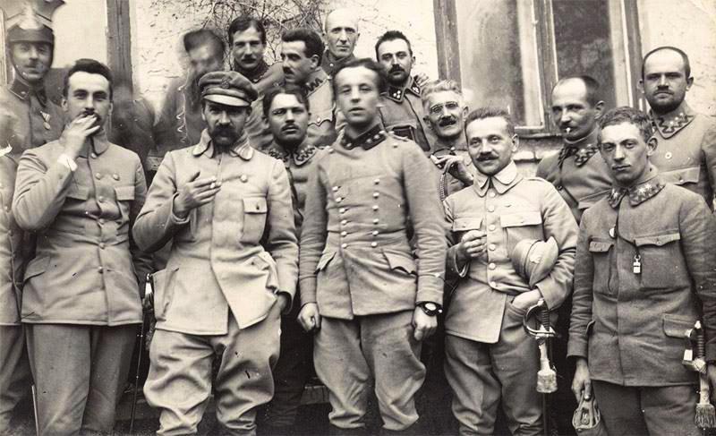 ze zbiorów rodzinnych) Legiony Polskie porucznik Stanisław